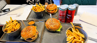 Chai Haute Birmingham burgers